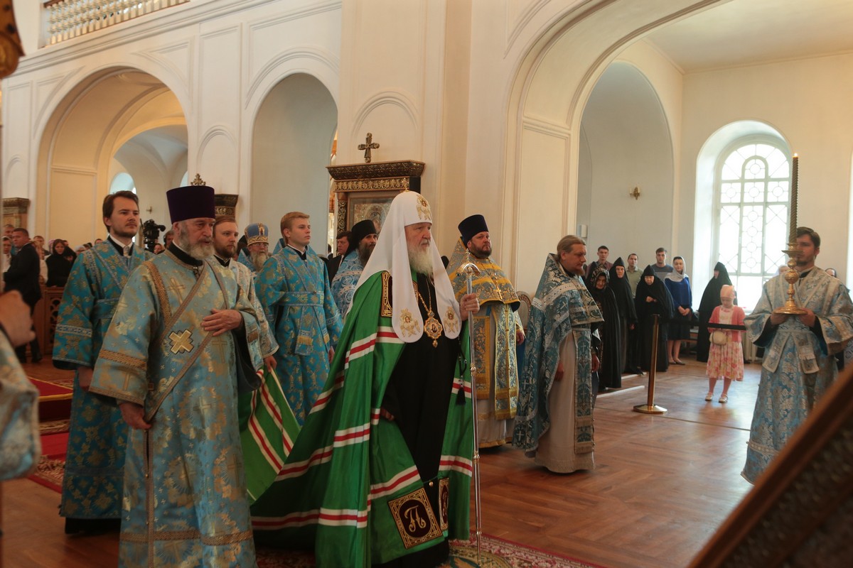В праздник Казанской иконы Божией Матери обитель посетил Святейший Патриарх Кирилл