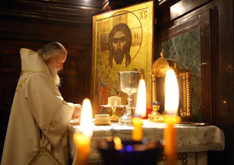 Святейший Патриарх Кирилл выразил соболезнование в связи с крушением самолета Ту-154 Минобороны России
