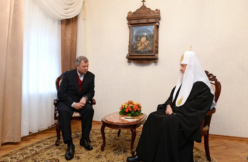 Состоялась встреча Святейшего Патриарха Кирилла с губернатором Калужской области А.Д. Артамоновым