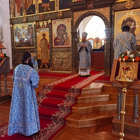 Епископ Иосиф возглавил Божественную литургию в день игуменства матушки Сергии