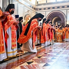Клирик нашего монастыря иеромонах Антоний (Плясов) удостоен права ношения наперсного креста с украшениями.