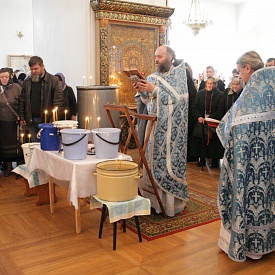 День Казанской иконы Пресвятой Богородицы - главный престольный праздник обители