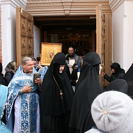 День Казанской иконы Пресвятой Богородицы - главный престольный праздник обители