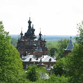 Казанский собор - главный храм обители